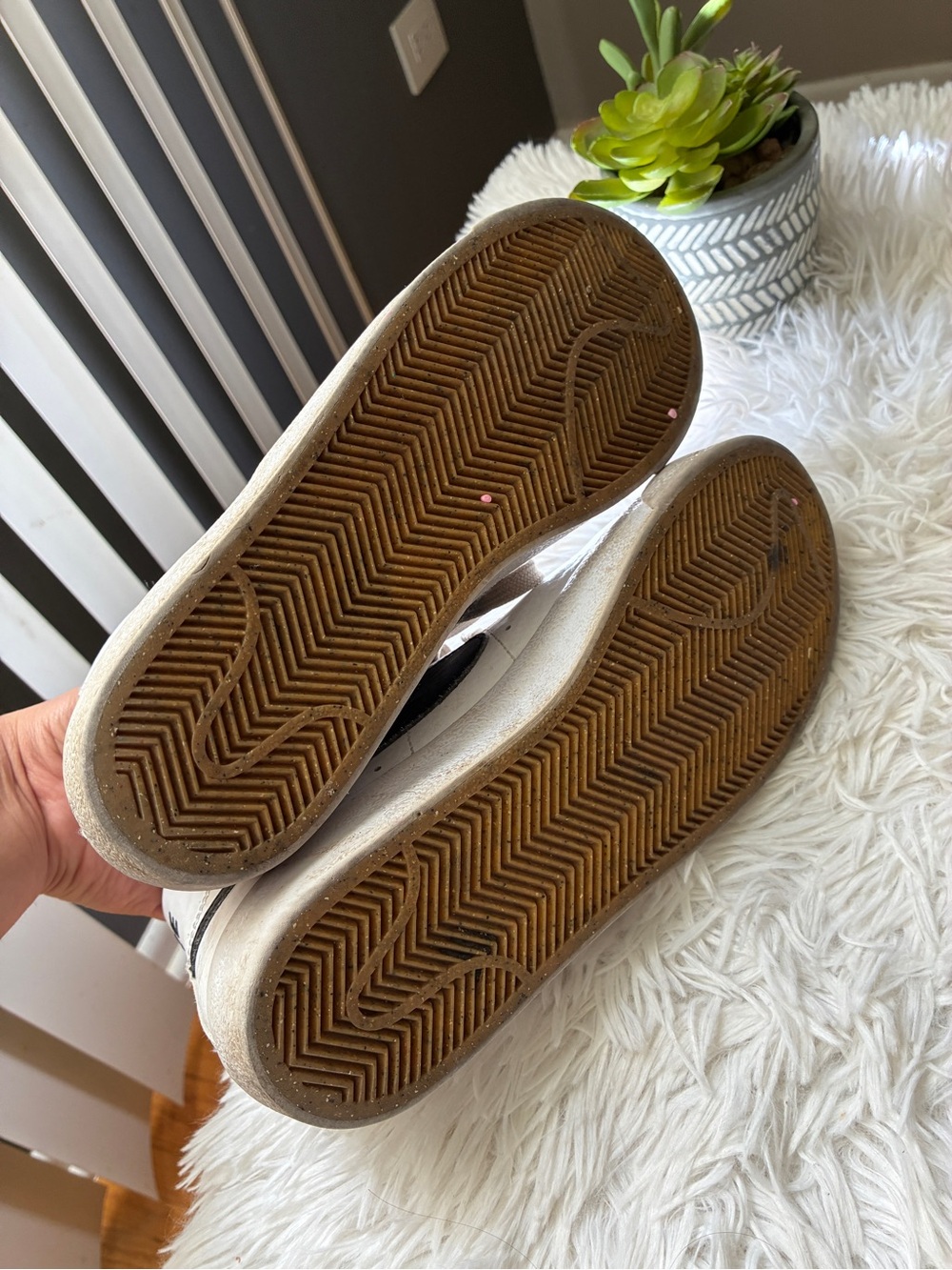Nike Blazer Mid 77 Sneakers 🤍 - Picture 9 of 9